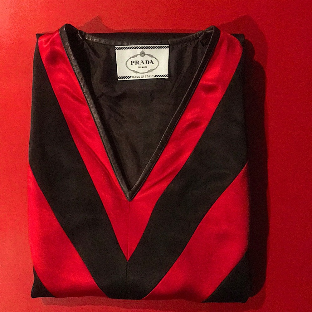 Prada Red V-neck black dress